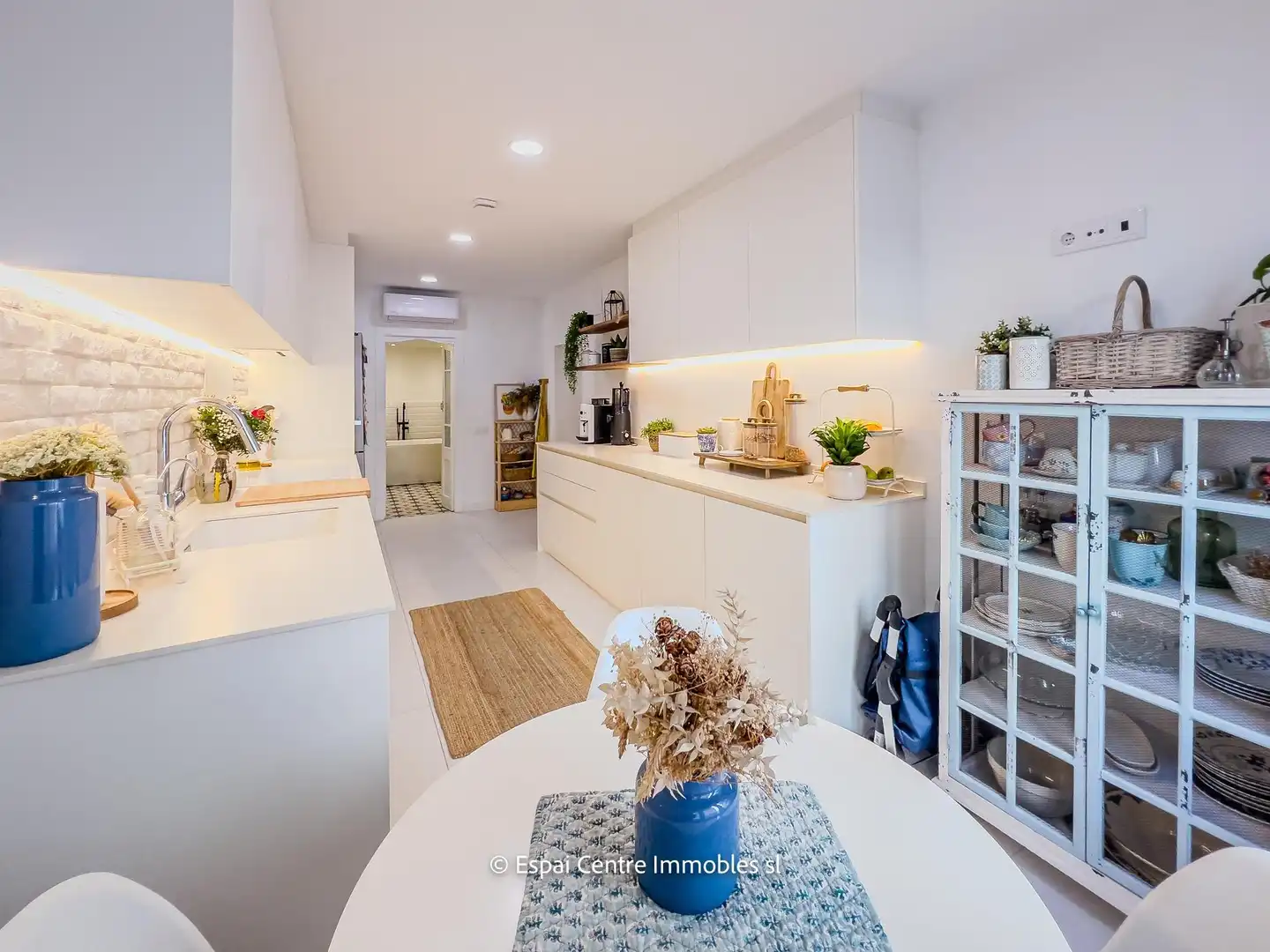 Cocina de Casa o chalet en venta en Molins de Rei con Aire acondicionado, Calefacción y Terraza