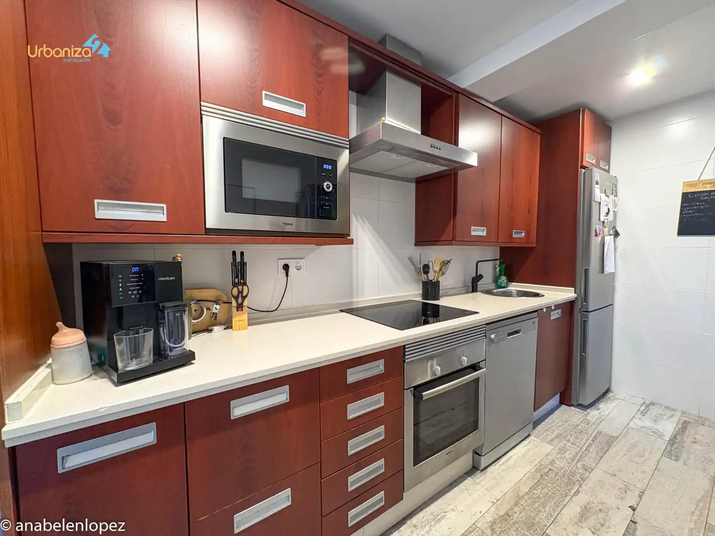 Kitchen of Flat for sale in Badajoz  with Terrace and Community pool