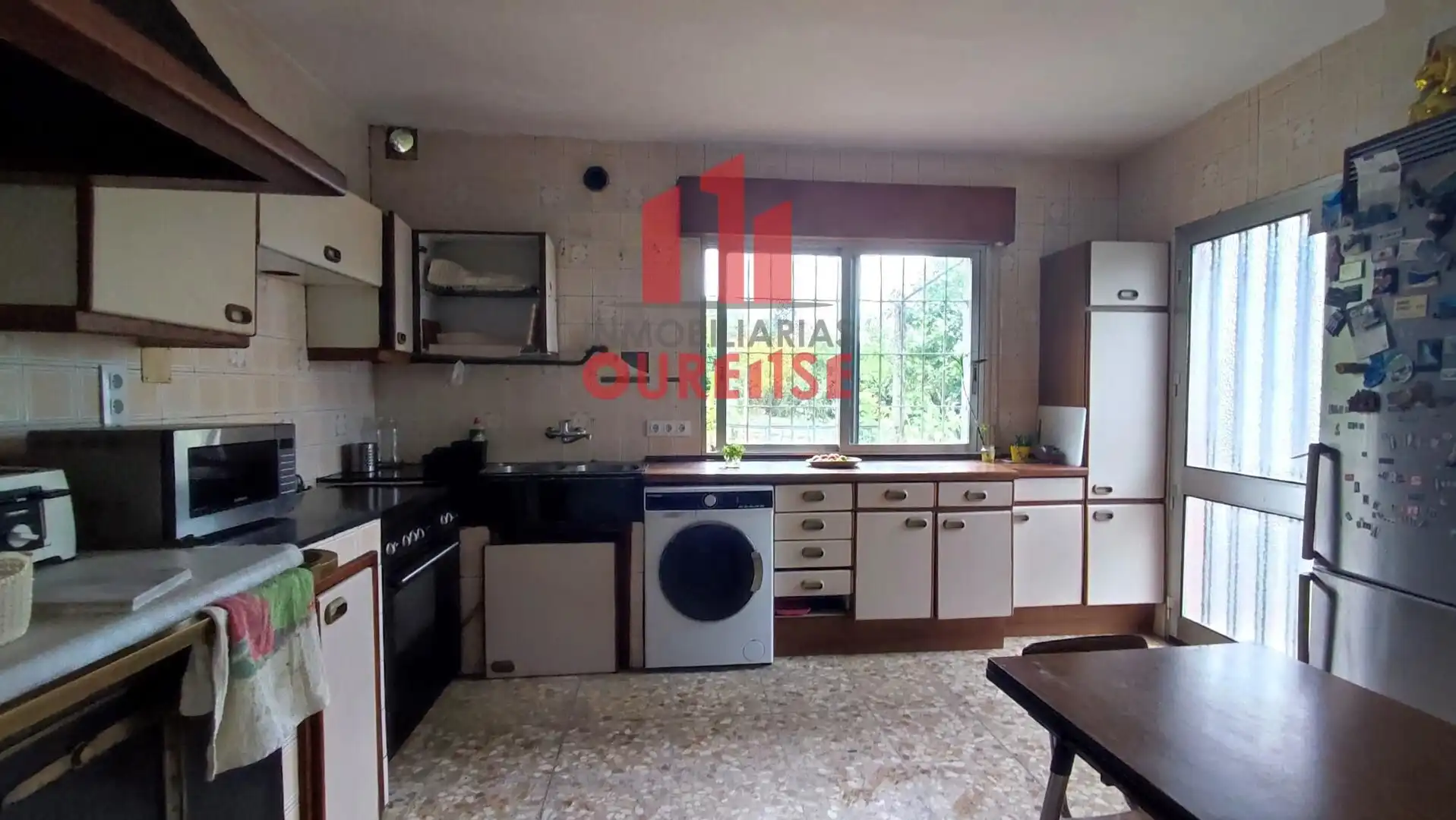 Kitchen of Houses for sale in Ourense Capital   with Private garden, Terrace and Storage room