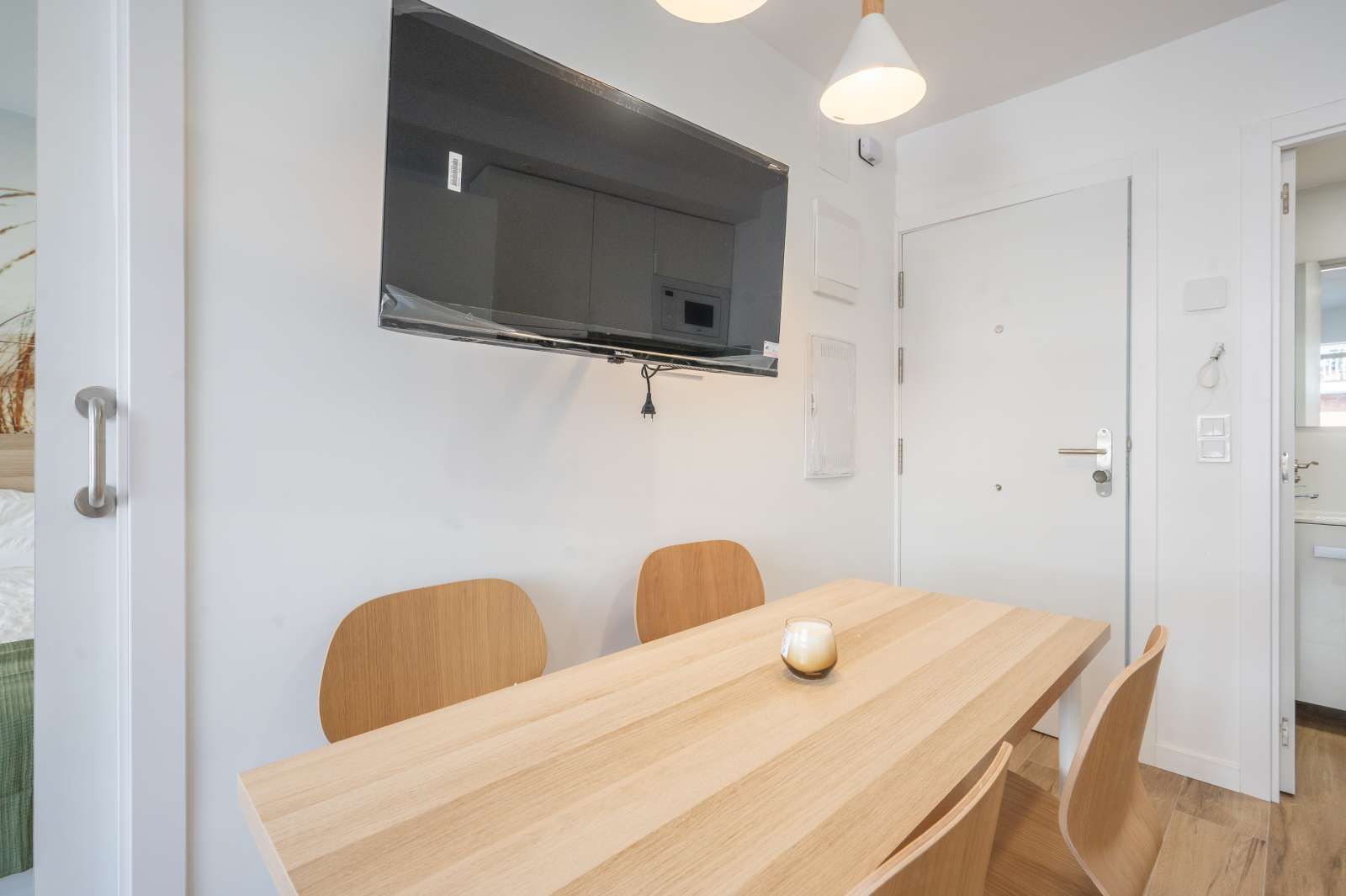 Dining room of Study to share in  Madrid Capital  with Air Conditioner, Terrace and Furnished