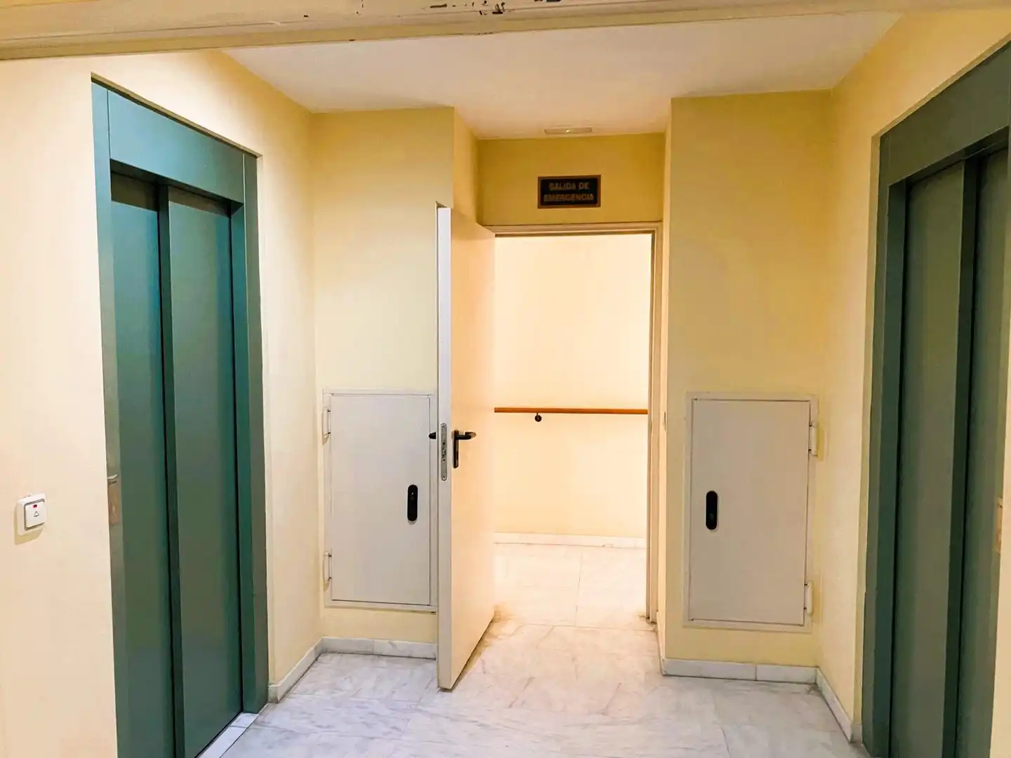 Flat for sale in Sevilla  with Terrace