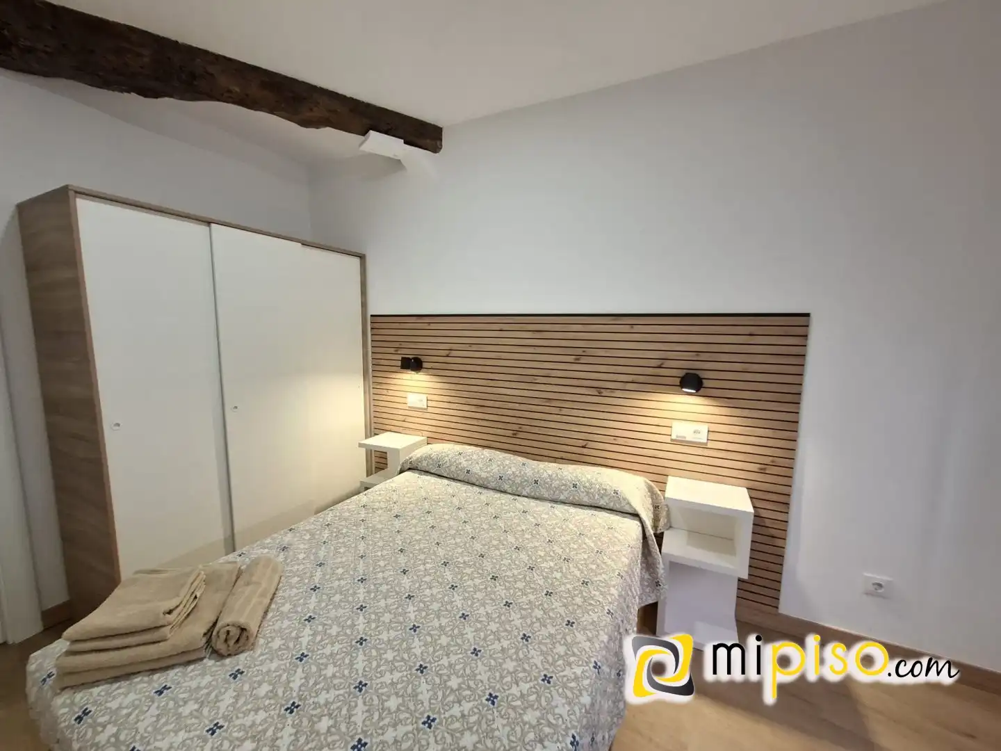 Schlafzimmer von Wohnung zur Miete in Laredo mit Möbliert
