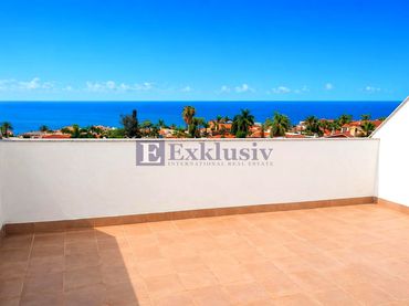 Flat with lift for sale in Longuera - Toscal