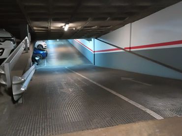 Einzelparkplatz mit Aufzug zum Verkauf in Gràcia