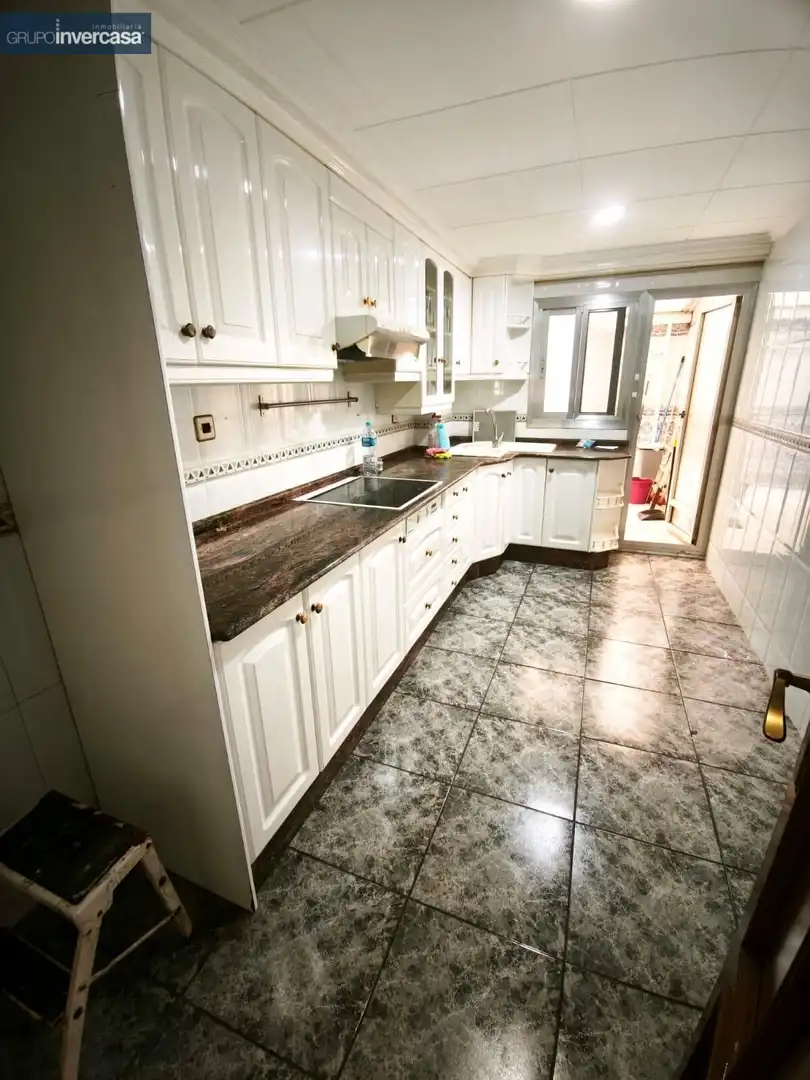 Kitchen of Flat for rent in Manises  with Balcony