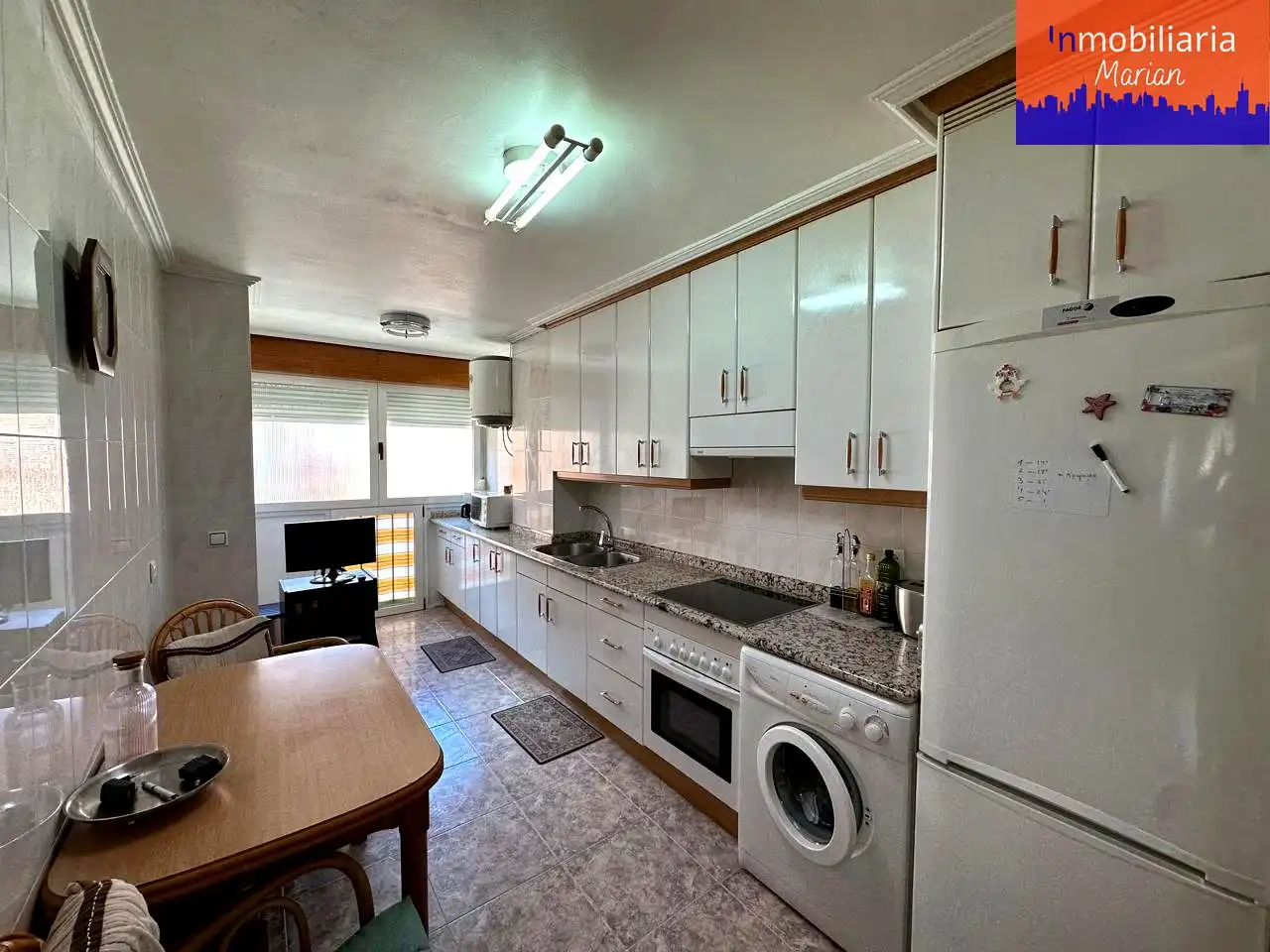 Cocina de Piso en venta en Aranda de Duero con Calefacción, Terraza y Trastero