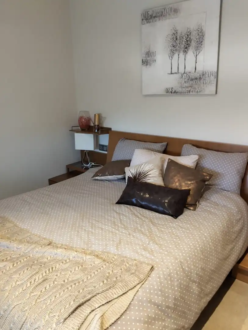 Habitación de Casa o chalet en venta en Llambilles con Aire acondicionado, Calefacción y Jardín privado