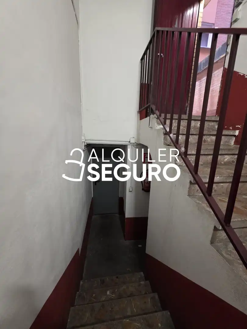 Flat for rent in Burgos  with Heating, Terrace and Furnished