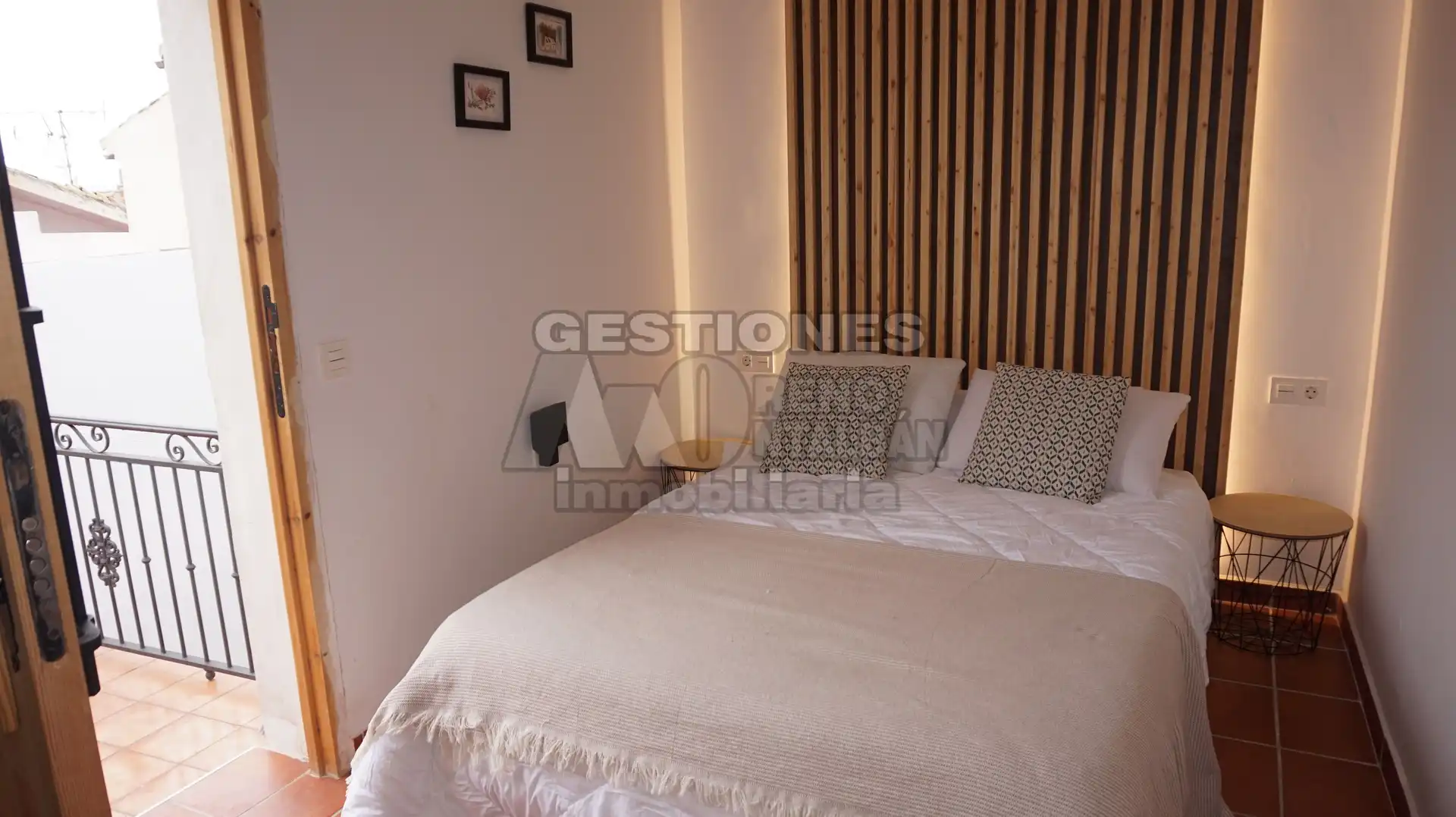Attic for rent in Cuesta de Abarqueros, Barrio de Albaicín