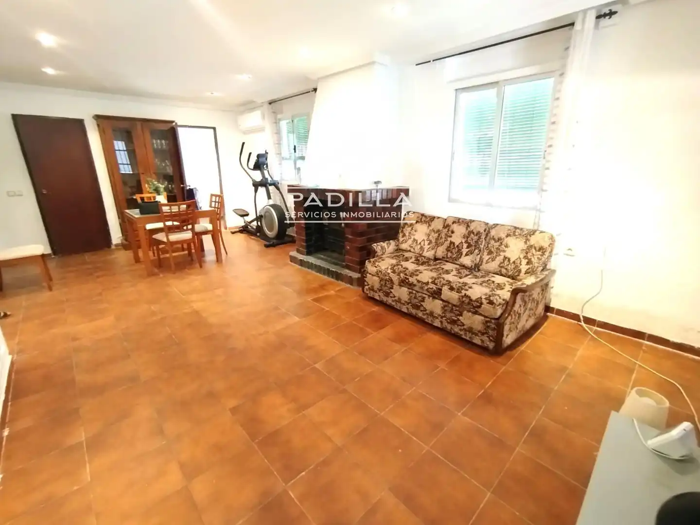 Vista exterior de Casa o chalet en venta en Méntrida con Aire acondicionado, Calefacción y Trastero