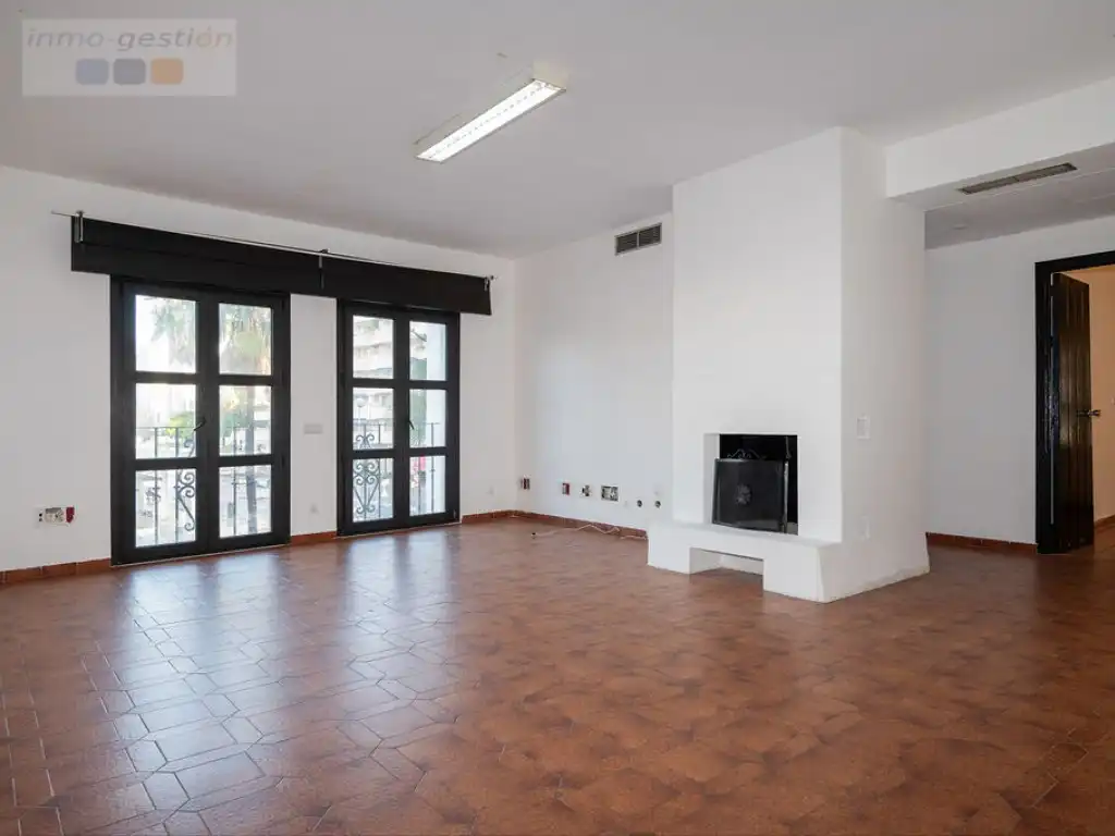 Living room of Flat for sale in Marbella
