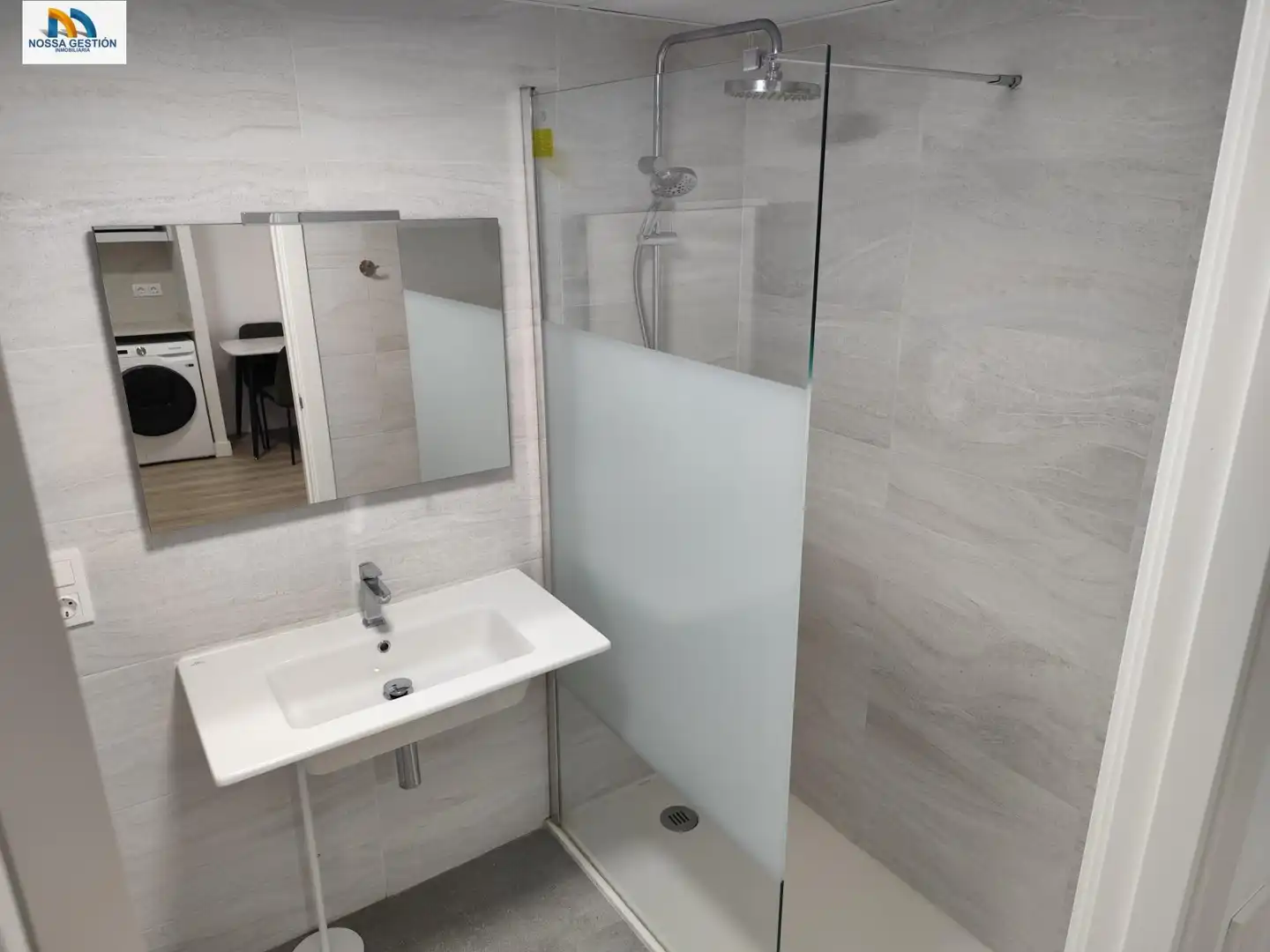 Baño de Apartamento en venta en Valencia con Aire acondicionado, Jardín privado y Terraza