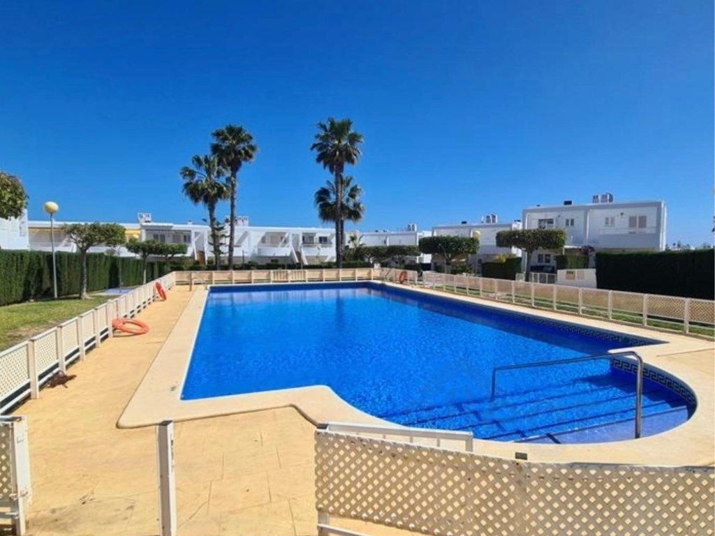 Piscina de Casa adosada de lloguer en Mojácar