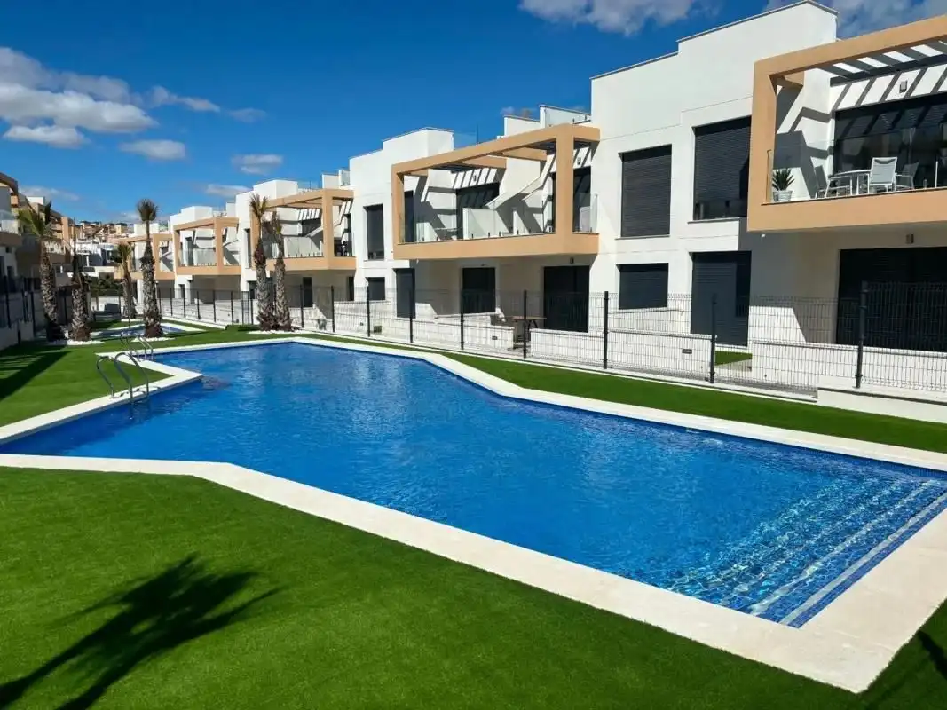 Apartament amb piscina en venda a Orihuela Costa, imagen 3