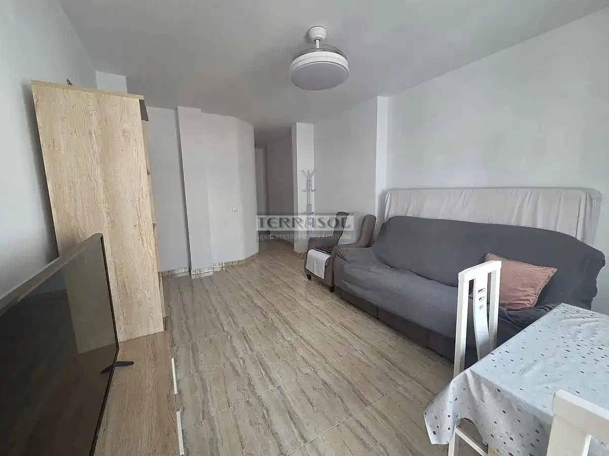 Apartamento con ascensor en venta en Torre del Mar, imagen 4