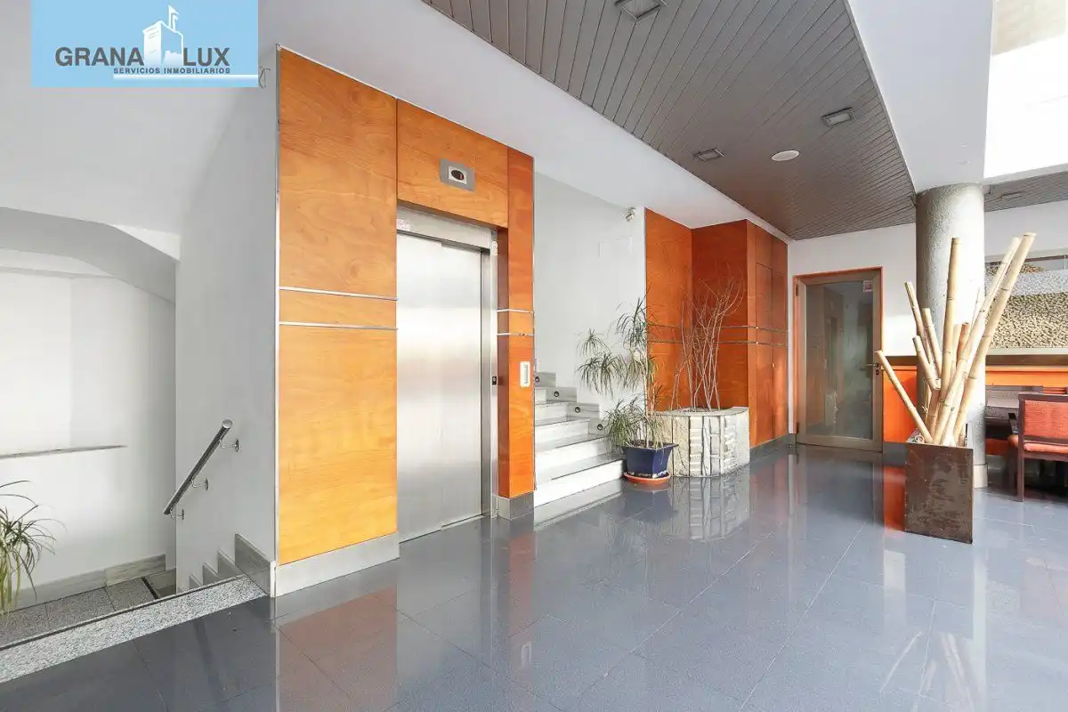 Inmuebles singulares con ascensor en venta en Poniente, imagen 24