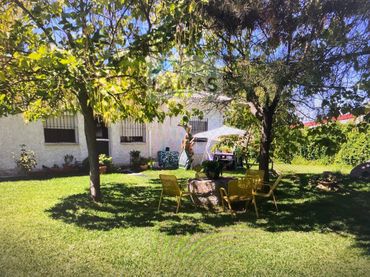 Country house with garden for sale in N/A
