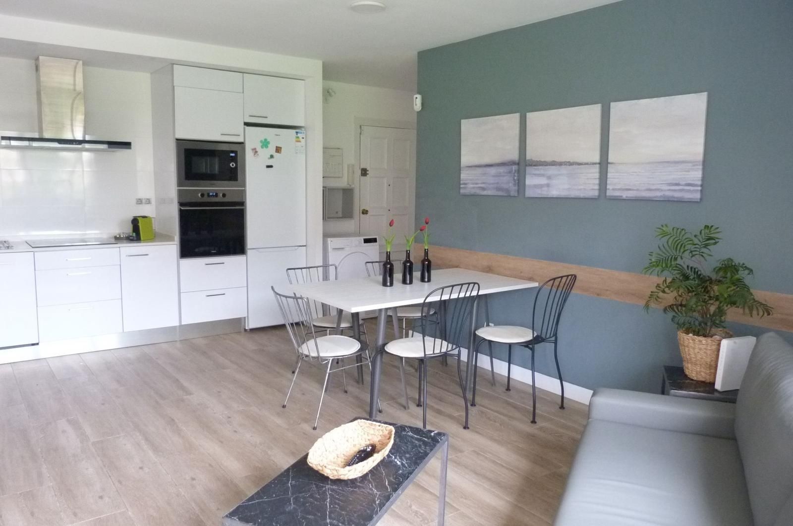 Kitchen of Flat for sale in Salou  with Air Conditioner and Community pool