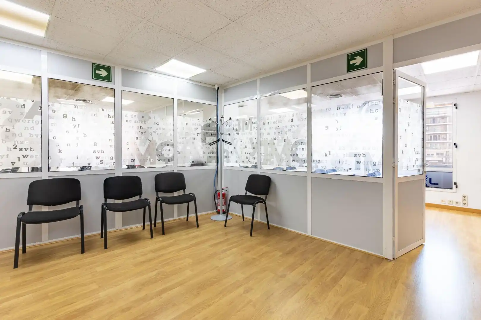 Office for rent in Valencia  with Air Conditioner and Heating
