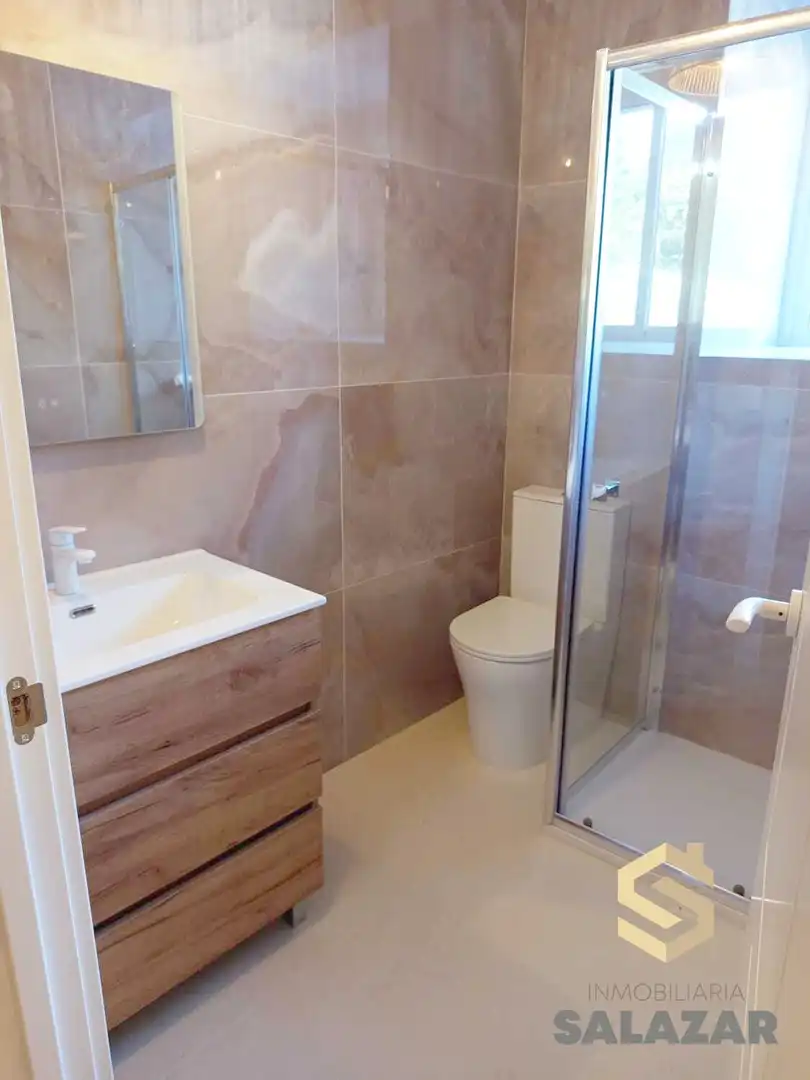 Badezimmer von Wohnungen zur Miete in Meñaka mit Heizung und Möbliert