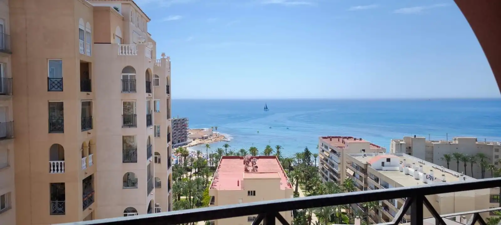 Apartment for sale in Playa de los Locos