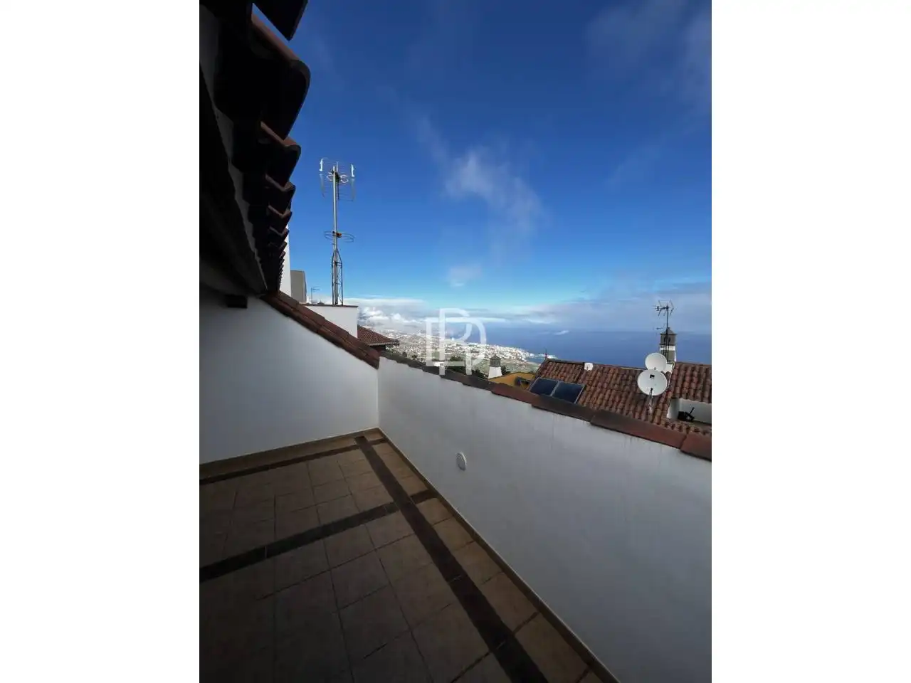Vista exterior de Casa adosada de alquiler en Santa Úrsula con Calefacción, Jardín privado y Terraza