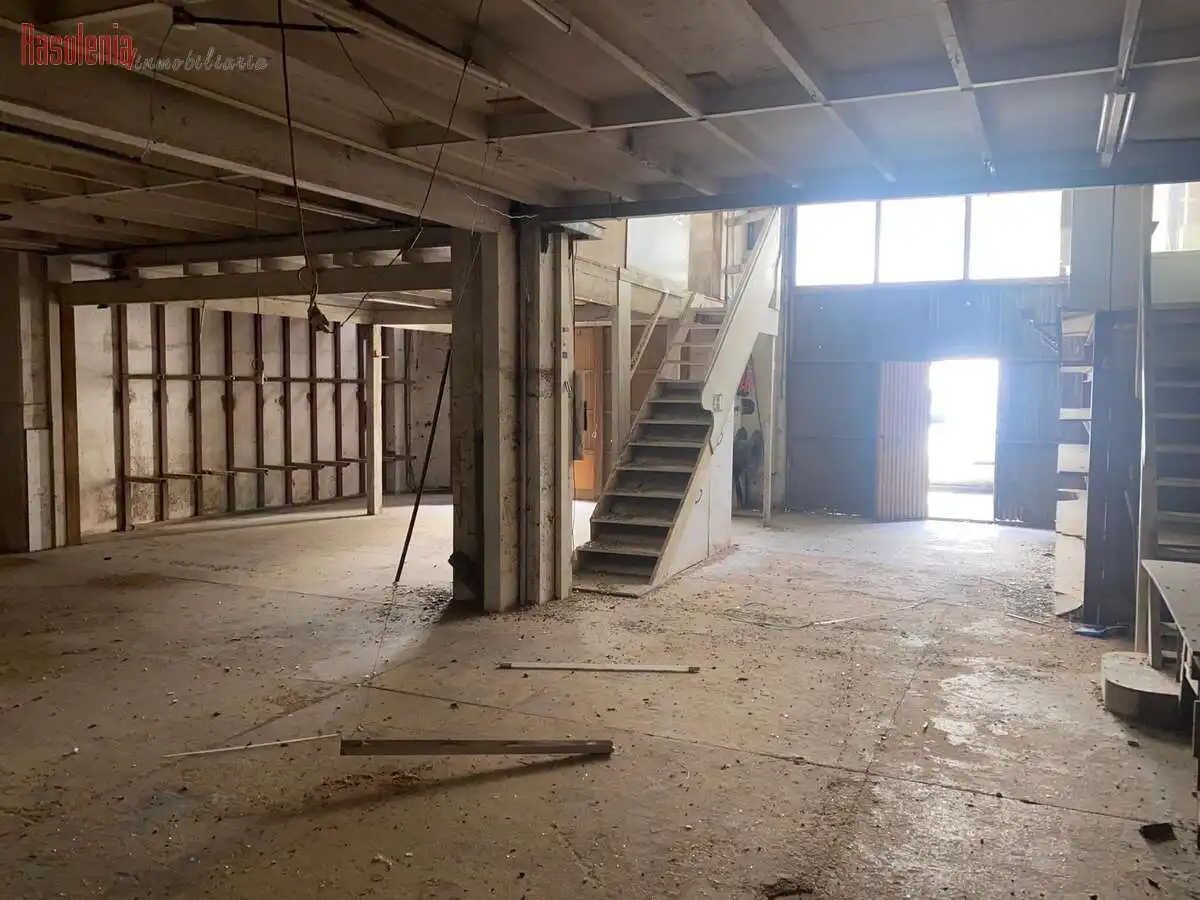 Business premises for sale in De la Merced SN, imagen 12