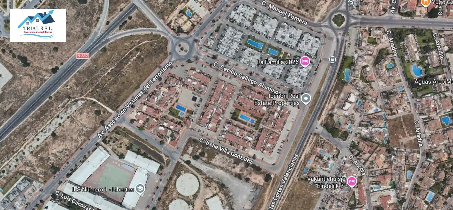 Pis amb piscina en venda a Avenida ASOC VICTIMAS TERRORISMO, imagen 2