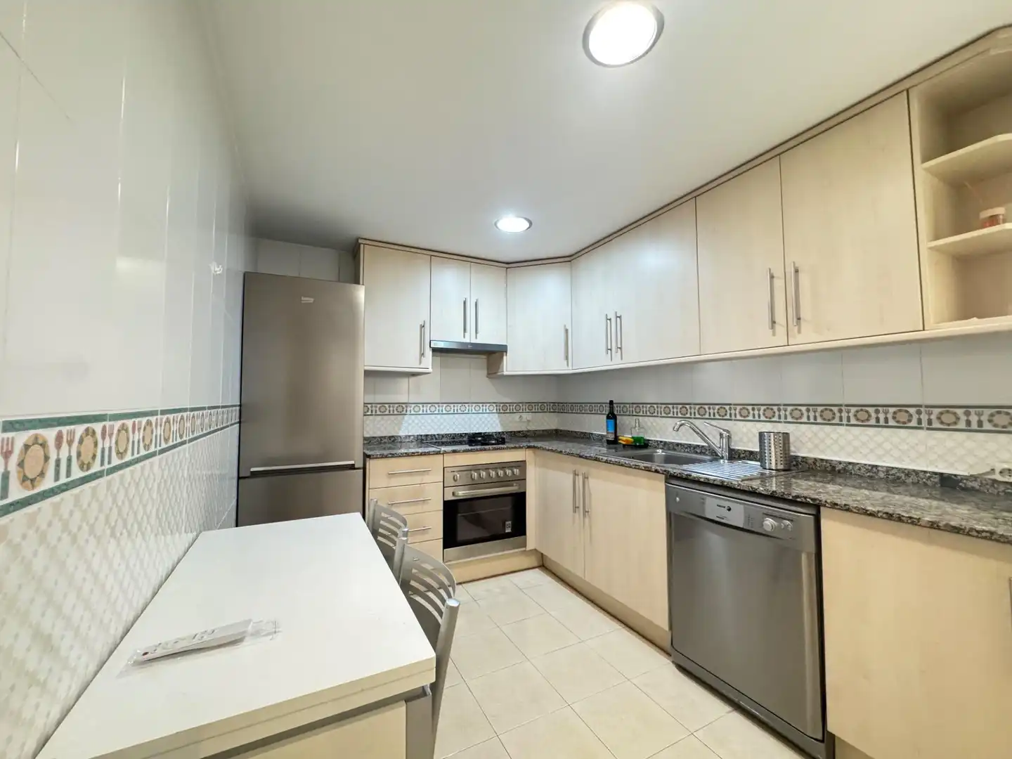 Cocina de Piso de alquiler en Alicante / Alacant con Aire acondicionado