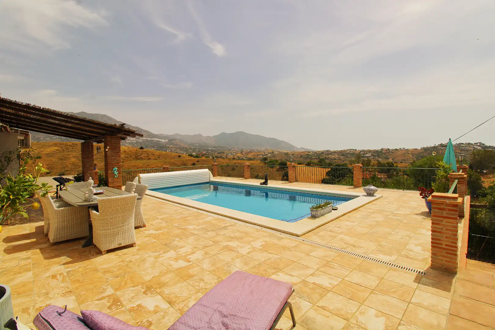 Piscina de Finca rústica en venta en Mijas con Aire acondicionado, Calefacción y Jardín privado