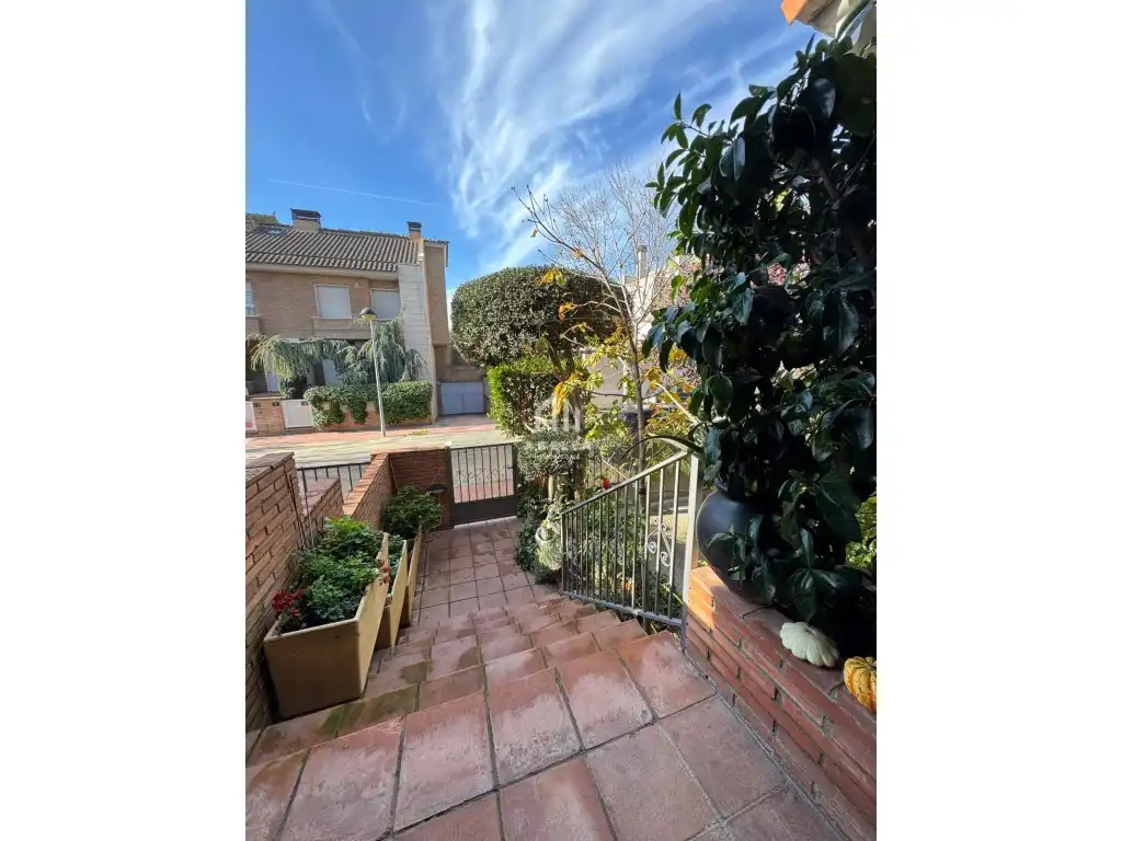 Jardí de Casa adosada en venda en Lleida