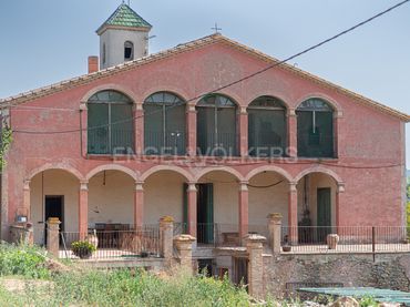 Casa con balcone in vendita a Seva
