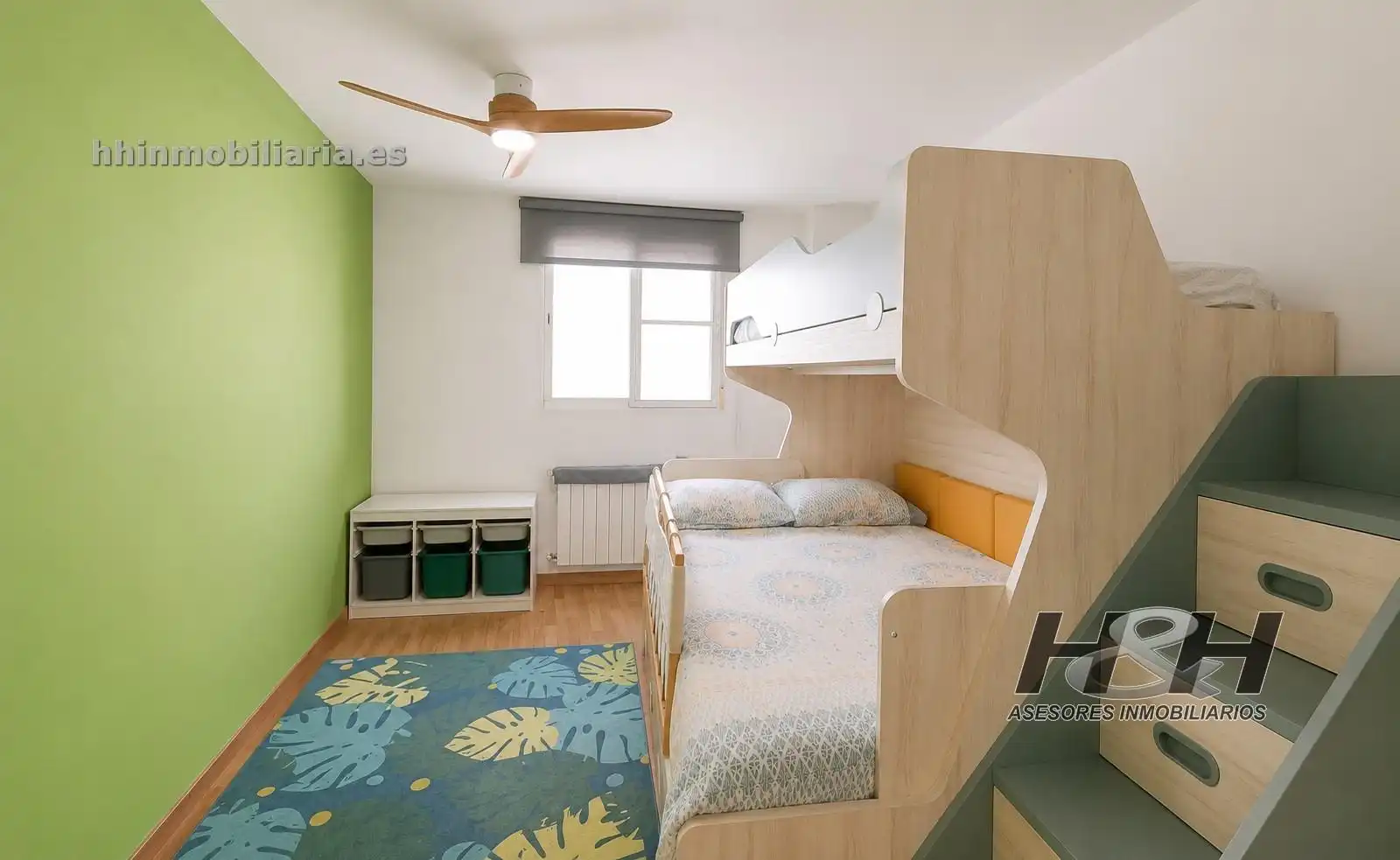 Habitación de Ático en venta en Burjassot con Aire acondicionado, Calefacción y Balcón