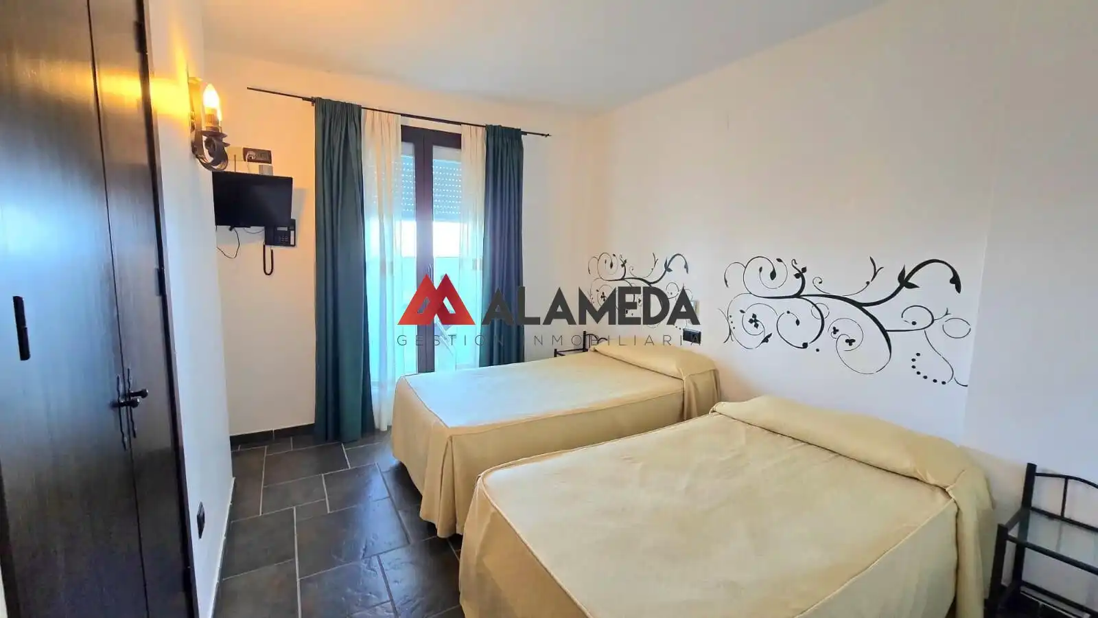 Edificio en venta en Medina Sidonia