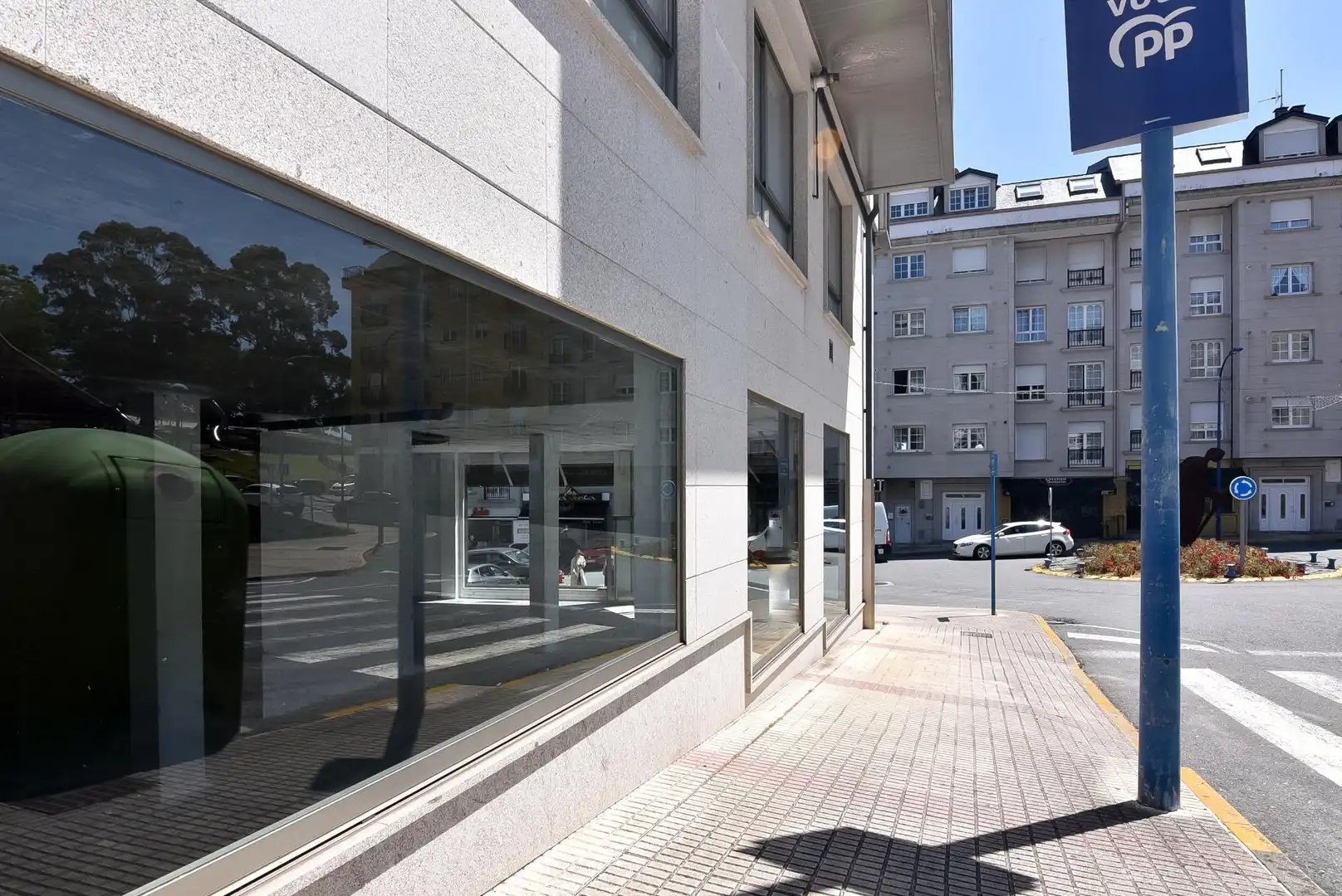 Local de alquiler en Calle XESUS REY MARTINEZ, 1, Vilaboa Sur