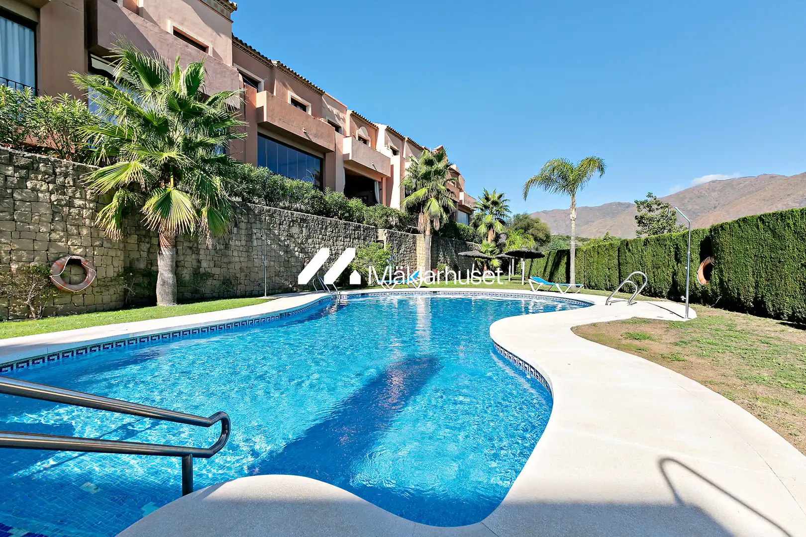Garden of Detached homes for sale in Estepona