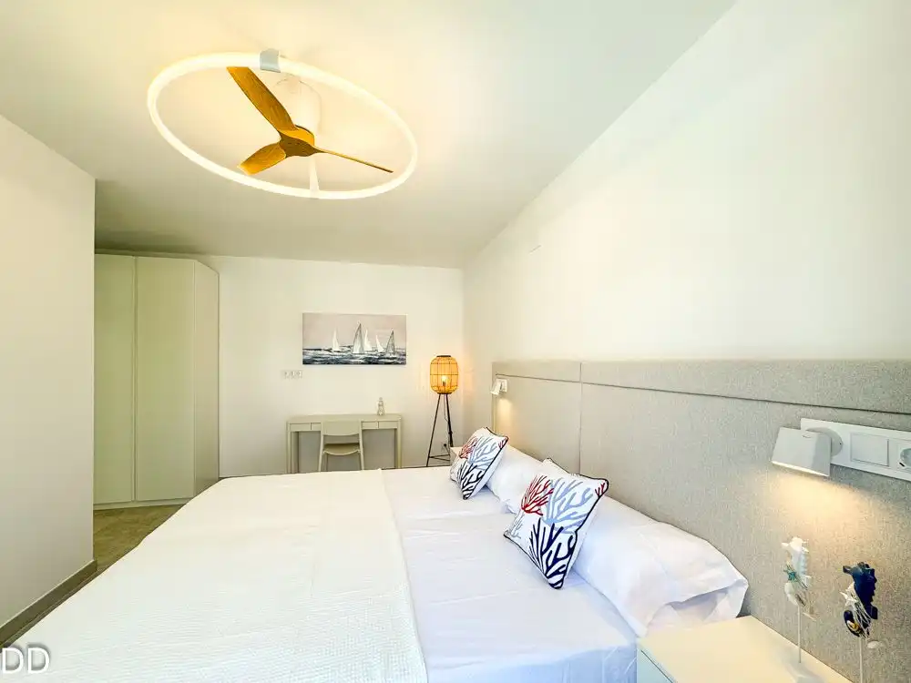 Dormitori de Casa o xalet de lloguer en Dénia amb Aire condicionat, Calefacció i Jardí privat