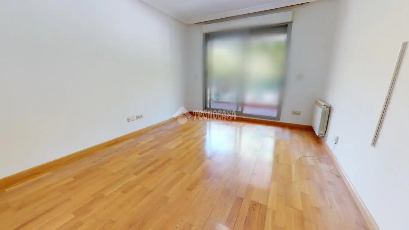 Schlafzimmer von Wohnung zum Verkauf in Yebes mit Klimaanlage, Heizung und Parkett