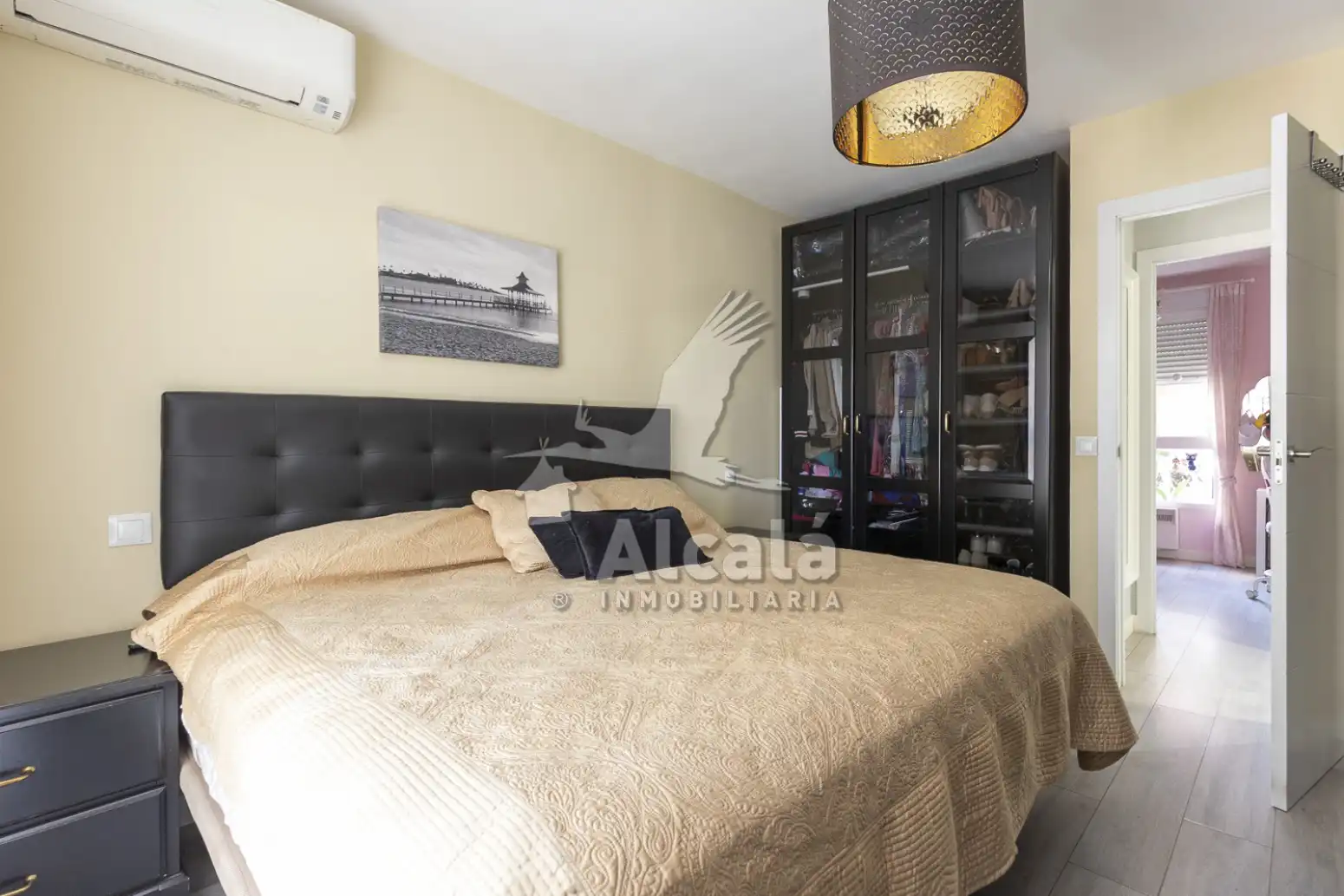 Dormitori de Pis en venda en Madrid amb Aire condicionat, Calefacció i Terrassa