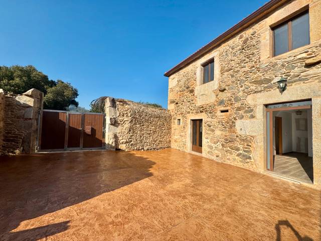 Casa adosada en Alquiler en Loureda - Lañas - Barrañán