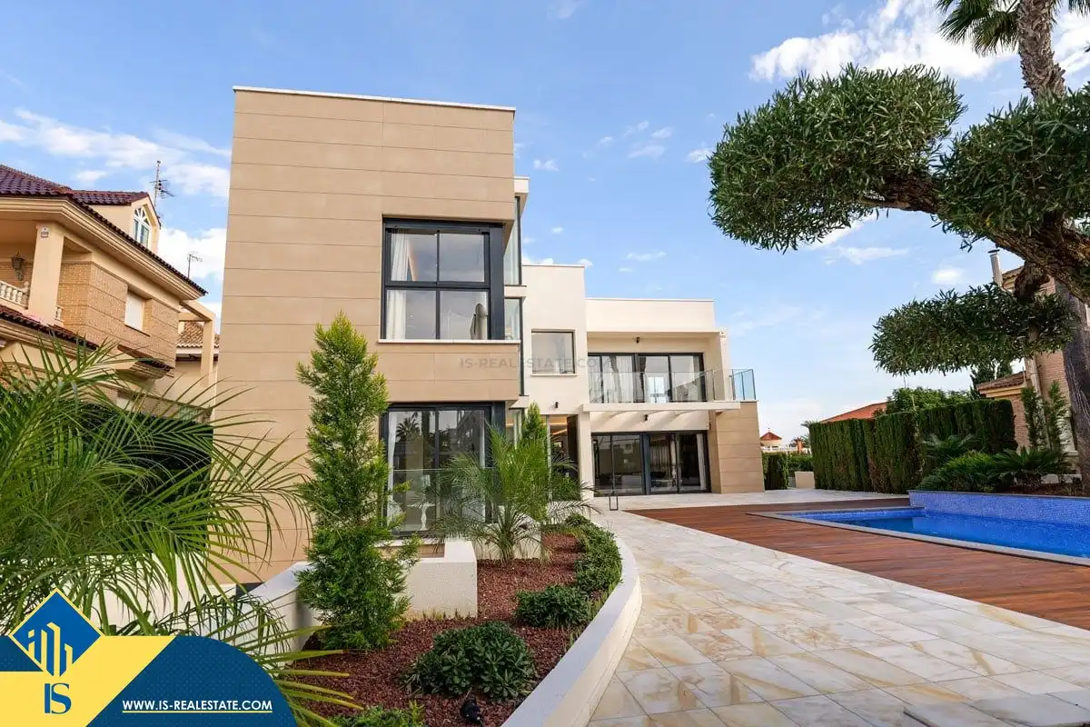 Chalet con piscina en venta en Playa del Acequión, Náufragos y Rocío del Mar, imagen 43