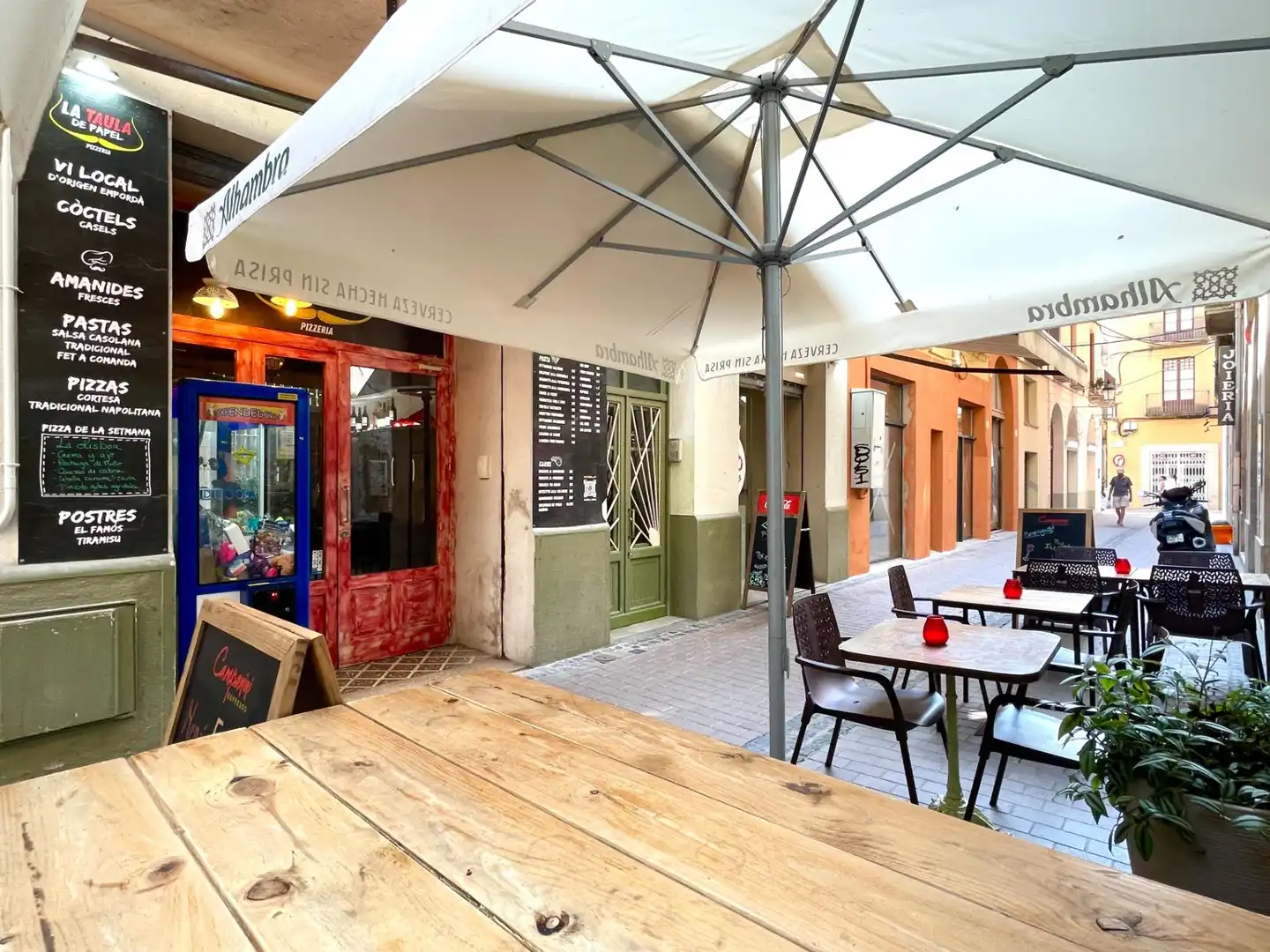 Terraza de Local de alquiler en Figueres con Aire acondicionado, Terraza y Amueblado