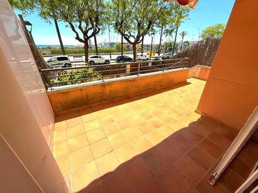Baixos amb jardí en venda a Segur Platja