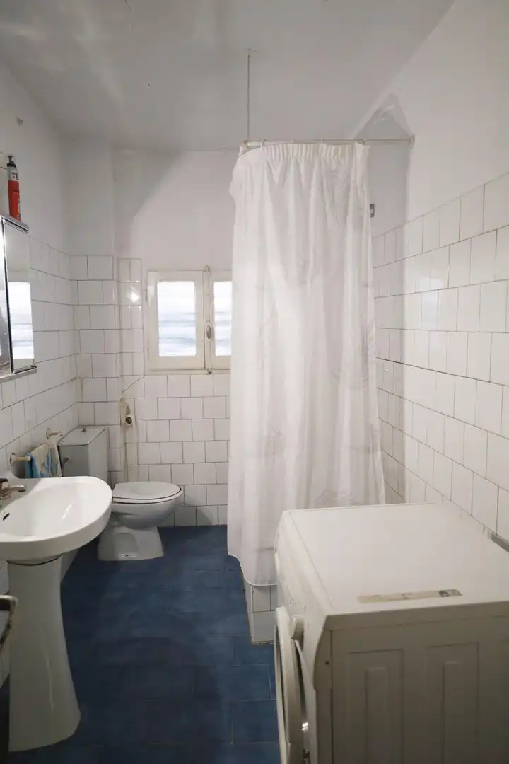 Bathroom of Houses for sale in La Codoñera  with Private garden, Terrace and Storage room