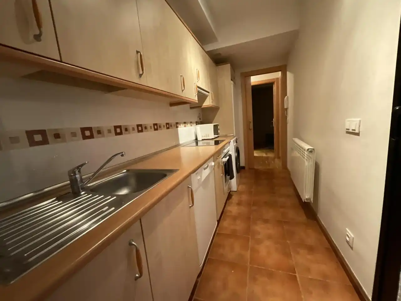 Cocina de Piso en venta en Cirueña con Calefacción, Trastero y Amueblado