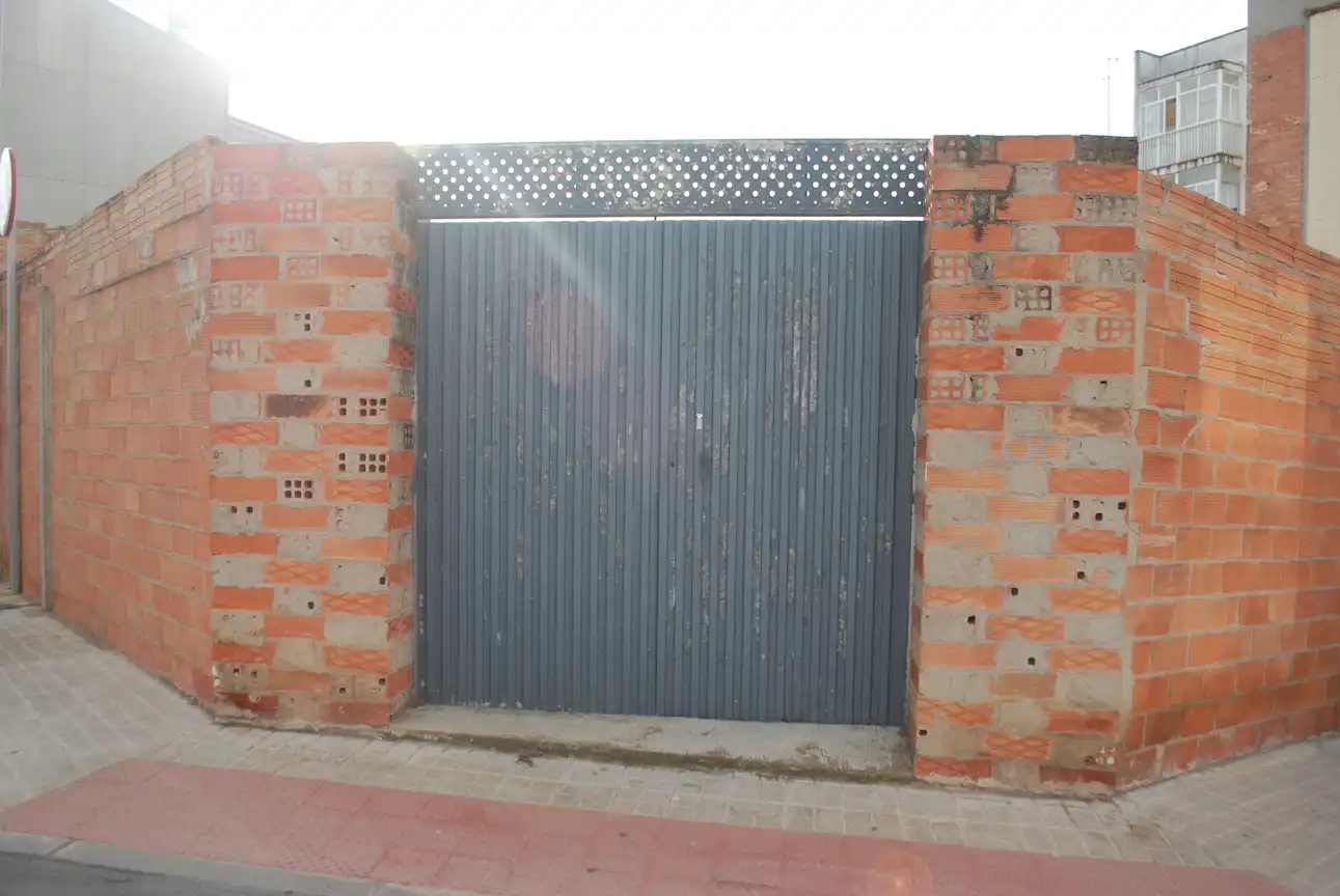 Terreno residencial en venta en Carrer d'Antonio Machado, imagen 8