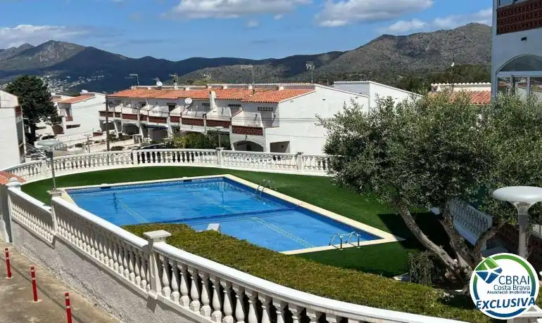 Piscina de Estudi en venda en Roses amb Terrassa i Piscina comunitària