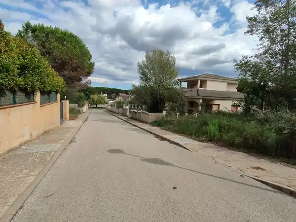 Edificio en venta en Vidreres