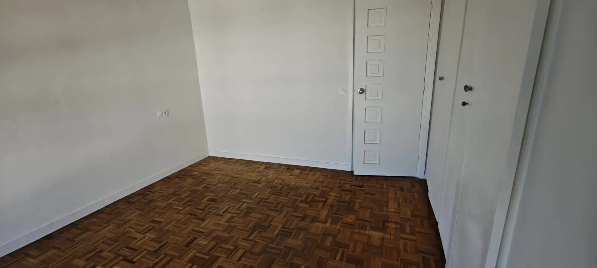 Bedroom of Flat for rent in Sevilla  with Air Conditioner, Heating and Terrace