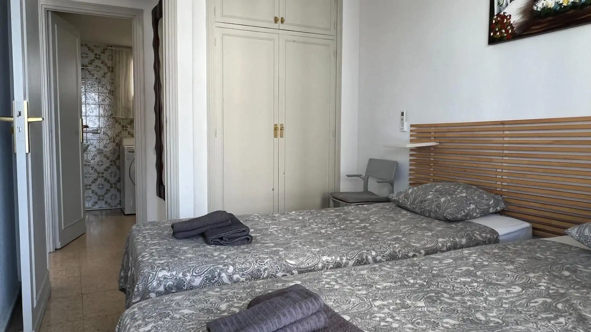 Schlafzimmer von Wohnung zum Verkauf in Benidorm mit Klimaanlage und Möbliert